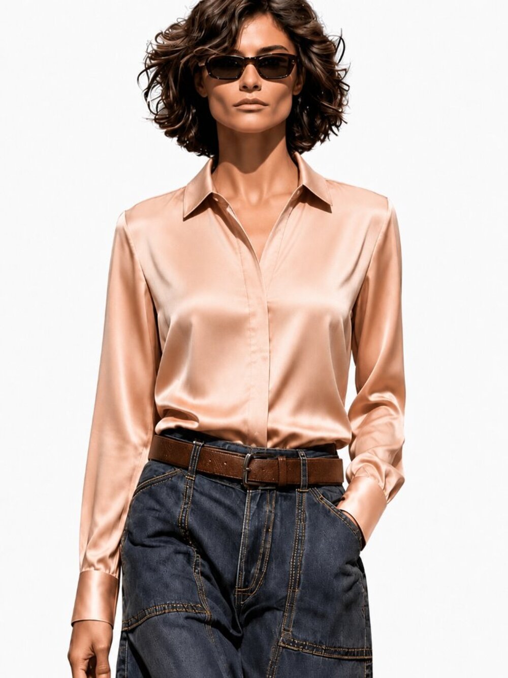 Silky Satin blouse w. hidden buttons, drapes beautifully